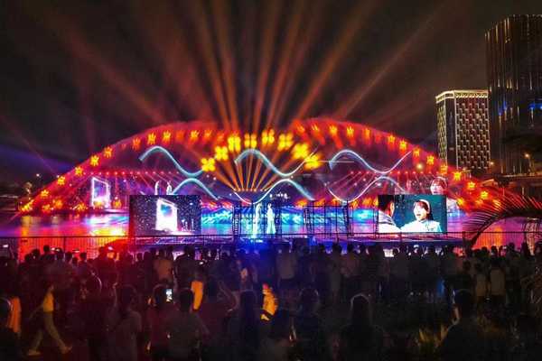 光影秀 水上浮筒 水上燈光節(jié) 水上活動